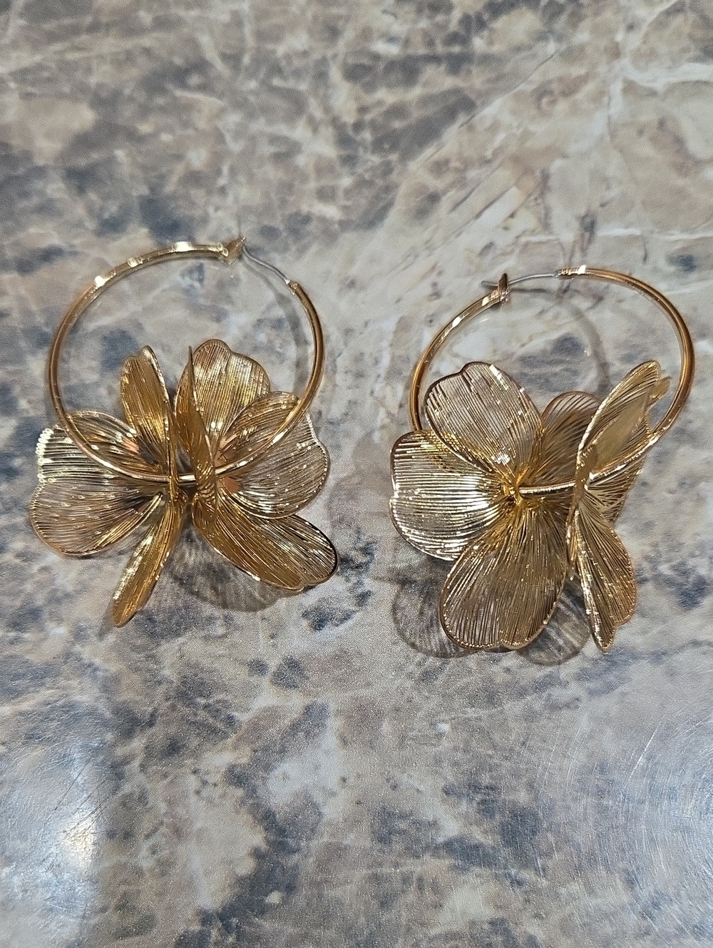 Source Unknown Gold Floral Hoop Earrings - Women Jewelry